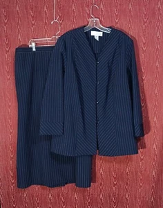 ALLISON WOODS 2 Piece Blue Pin Stripe Long Sleeve Skirt Set Women's Sz 24W - Picture 1 of 12