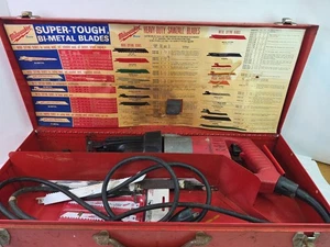 Milwaukee 6507 Corded Heavy Duty Sawzall 120V Reciprocating Saw  Extra Blades - Picture 1 of 16