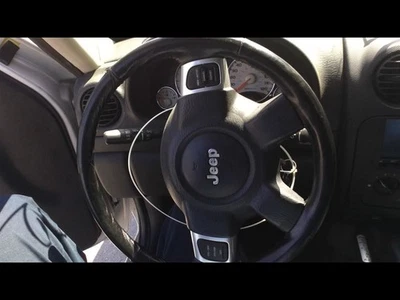 LIBERTY   2002 Steering Wheel 30526608 - Изображение 1 из 4