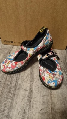 Limited Edition Dr Martens Hello Kitty Sanrio Carnaby 39 US 8 UK 6 - Image 1 of 4