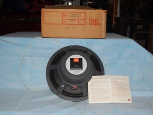 Altavoz de colección JBL 2130 12" amplificador de guitarra Fender 8 ohmios altavoz K120, nuevo de stock - Imagen 1 de 18