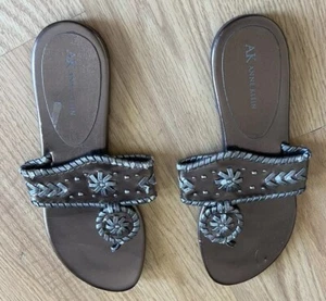 Anne Klein Women's Akmyrtle  Weave Thong Sandals Gold Size 10 - Picture 1 of 4