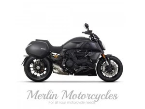 Ducati Diavel 1260 2019-2023 SHAD 3P Pannier Fitting Kit + SH36 Carbon Panniers - Picture 1 of 21