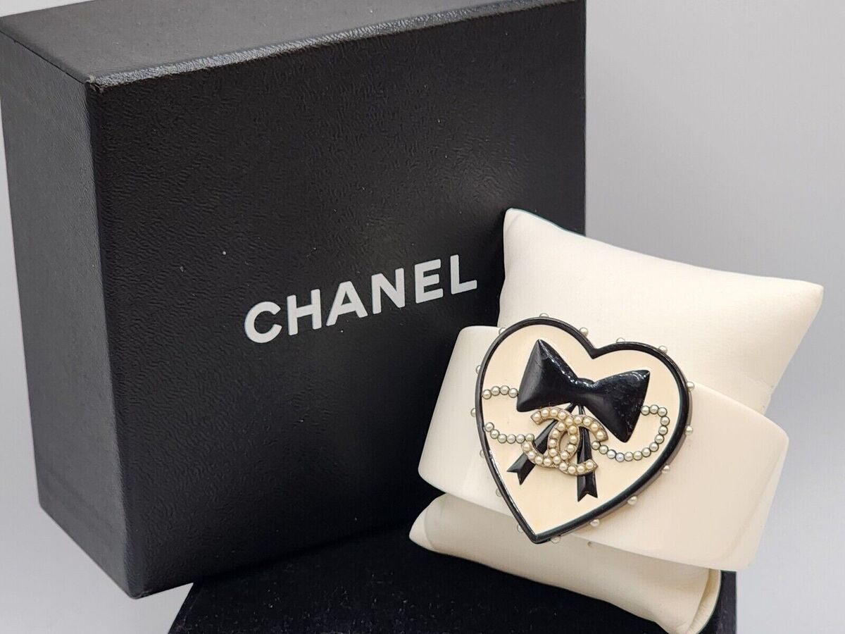 CHANEL Pearl Fashion Cuff Bracelets for sale | eBay CHANEL Pearl Fashion Cuff Bracelets for sale | eBay