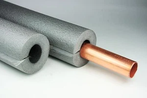 Rohrisolierung PE, 1m mit 42mm Durchmesser, 13mm Isolierung, selbstklebend - Bild 1 von 1