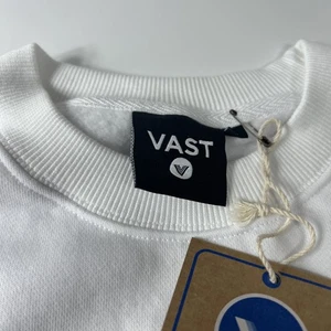 VAST Life White On White Crewneck Sweatshirt Climate Change Large NWT - Picture 1 of 14