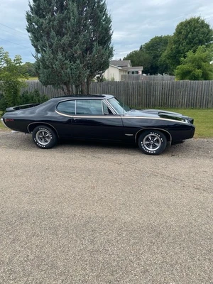 1968 Pontiac GTO Hurst - Изображение 1 из 4