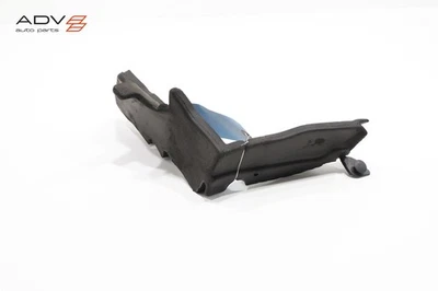 2017 - 2023 JAGUAR F-PACE VEDAÇÃO DE TAMPA ISOLANTE DE PARA-LAMA FRONTAL DIREITA FABRICANTE DE EQUIPAMENTO ORIGINAL - Imagem 1 de 4