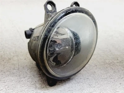 2006-2012 Toyota Rav4 Driver Fog Light Lamp 812200T010 - Image 1 of 4
