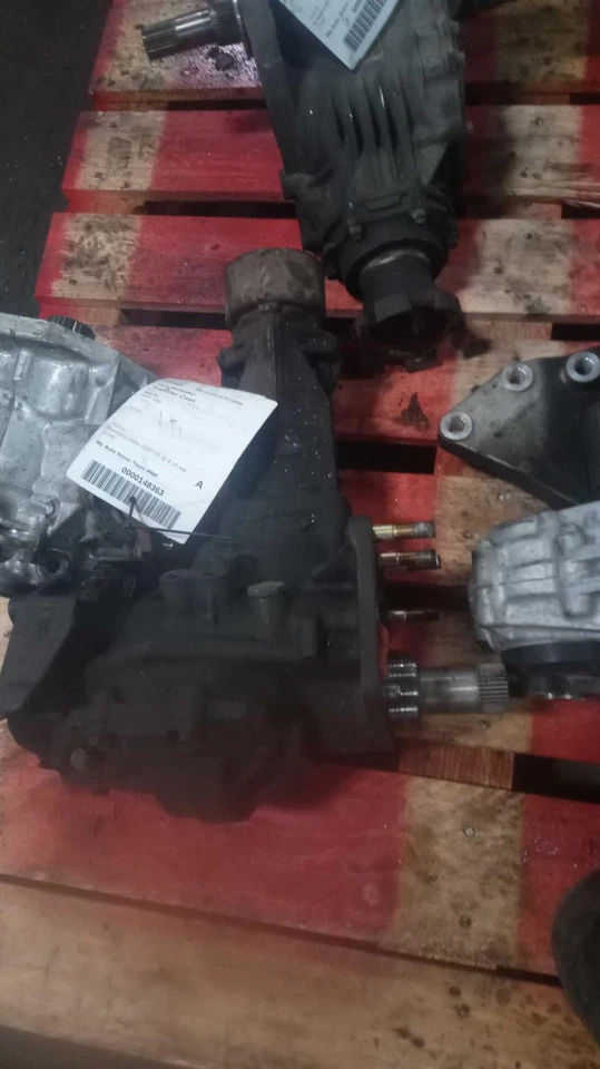 2002 Lexus RX300 Transfer Case Assembly OEM Black 189k Miles Warranty - Imagem 1 de 4