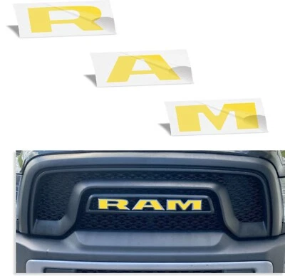 Calcomanía superpuesta emblema rejilla RAM - Ram Rebel 2015-2018 Foto 1 de 4