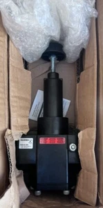 REGULADOR DE AIRE WILKERSON R40-0C-000 2 PULGADAS 300PSI - Imagen 1 de 6