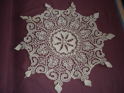 Belle dentelle vintage napperon 66 cm (26") P0993 - Photo 1/4