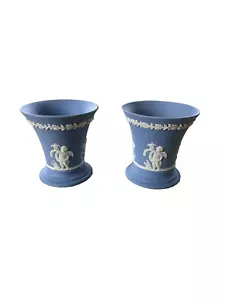 A Pair Of Wedgwood Jasperware Vases 1970 - Picture 1 of 6