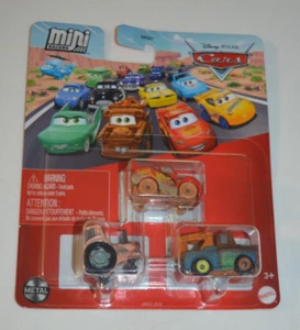 DISNEY PIXAR CARS 2025 MINI RACERS - MUDDY LIGHTNING MCQUEEN, MATER UND TRAKTOR - Bild 1 von 5