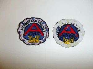e2793 WW 2 US Army Manhattan Project shoulder patch A Bomb hnd emb R9C - Picture 1 of 3