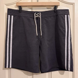 FAHERTY Herren Gr. 38 Boardshorts Badehose anthrazit gestreift Sommer Strand - Bild 1 von 10