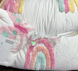 POTTERY BARN KINDER KERZENDOCHT ~ REGENBOGEN & SCHMETTERLING ~ BETTDECKEN-SET, TWIN/STANDARD - Bild 1 von 11