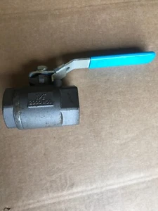 1 1/2" BALL VALVE NPT 2000 PSI FP CARBON STEEL BODY STAINLESS STEEL BALL - Picture 1 of 5