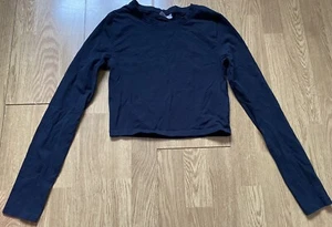 Matalan Girl’s Black Long Sleeved Cropped T-Shirt age 13 Years Crew Neck - Picture 1 of 8