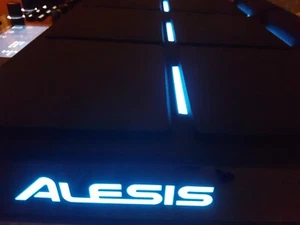 Alesis Strike Multipad - Picture 1 of 9