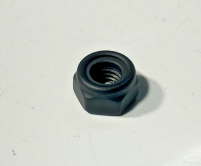 POLARIS VICTORIA INDIAN SIDE STAND KICKSTAND NYLOCK OEM 7547039 CERÂMICA PRETA - Imagem 1 de 4