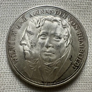 Germany 1967 Silver Alexander Humboldt Deutschland 5 Mark - Picture 1 of 2