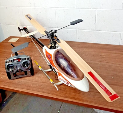 Thunder Tiger Raptor 30 V2 Nitro RC Helicopter ARF – Untested, Compression Good - Image 1 of 4