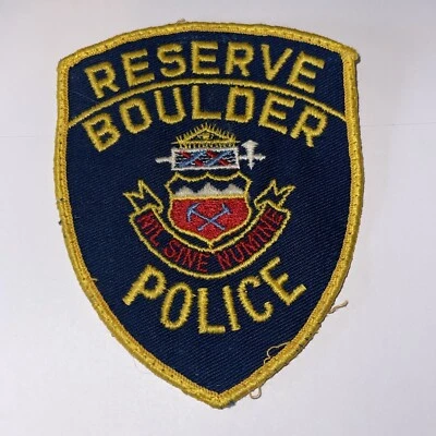 Parche policía Boulder Colorado reserva hombro obsoleto Foto 1 de 3