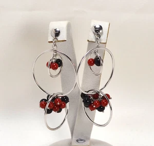 ORECCHINI ARGENTO 925 RODIATO CERCHI ONICE CORALLO ROSSO AGHT 0513 - Foto 1 di 3