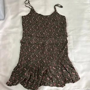 Aeropostale Green Floral Blouse Size XL - Picture 1 of 18