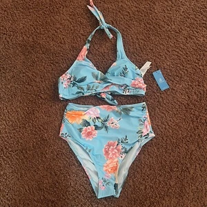 Cupshe Wrap Halter High Waist 2 Piece Bikini Swimsuit Floral Sz Medium Blue NWT - Picture 1 of 8