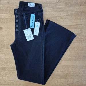 COSMIC BLUE LOVE: BLACK BOOTCUT JEANS WOMEN'S SIZE 30 BRAND NEW W/TAGS - Picture 1 of 2