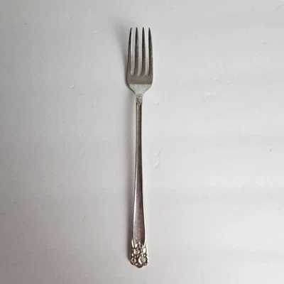 Tenedor de Cena Vintage "Abril" Plateado Wm Rogers & Son Cubiertos 7 1/2" Foto 1 de 4