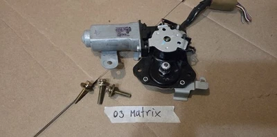 03-08 TOYOTA Matrix  SUNROOF MOON ROOF MOTOR OEM 03 - Image 1 of 2