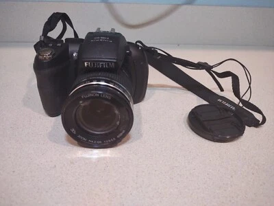 Fujifilm FinePix HS Series HS10 10.3MP Digital Camera - Black READ DESC - Image 1 of 4