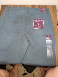Gloria Vanderbilt Jeans Womens 8 Short SupremeStretch Tapered Leg Green Amanda. - Picture 1 of 2