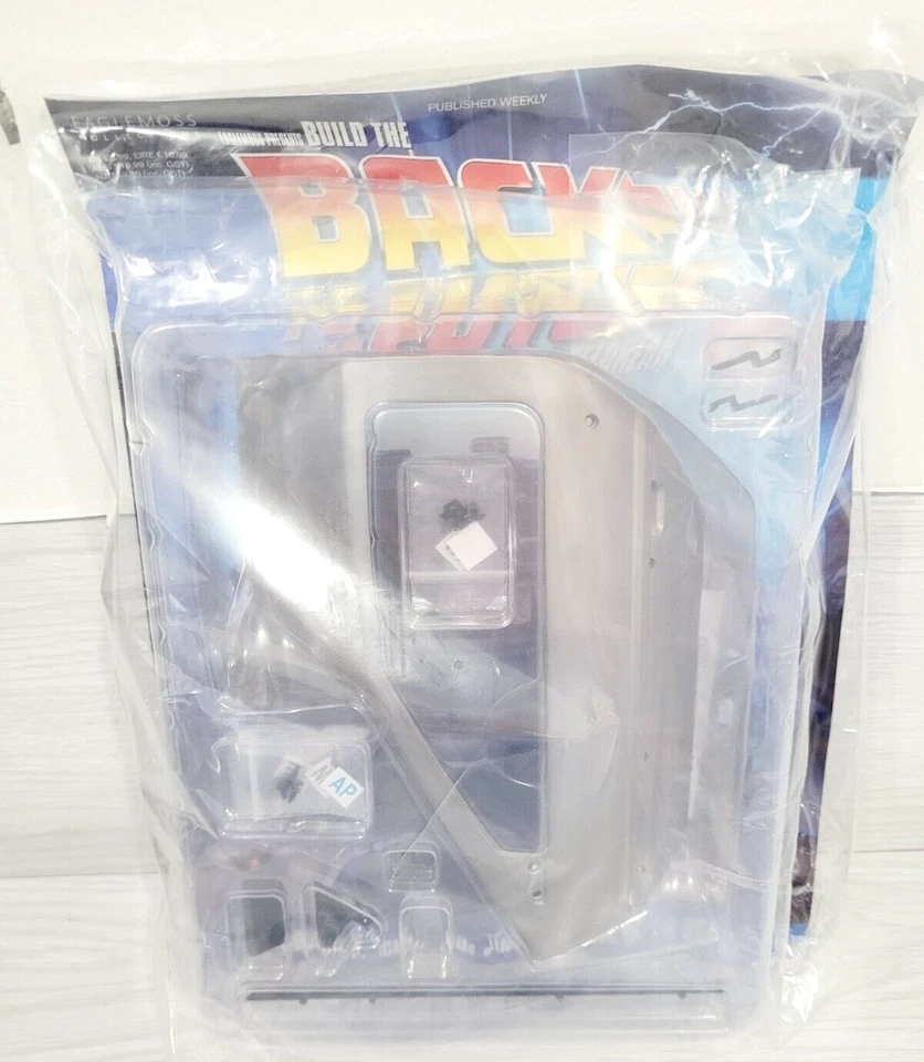 EAGLEMOSS 1/8 SCALE BUILD THE BACK TO THE FUTURE DELOREAN  ISSUE 69 - Image 1 of 1
