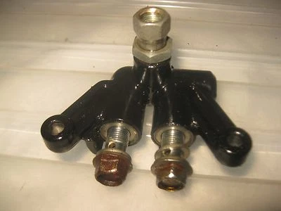 Suzuki 1985 1986 GV700 GL GV Madura 700 front Brake Line Divider Splitter - Image 1 of 4