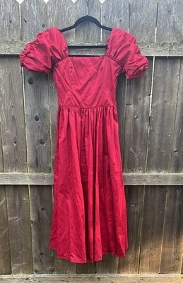 Vestido De Colección Años 80 Laura Ashley Rojo Rosa Floral Cottagecore Manga Abullonada Foto 1 de 4