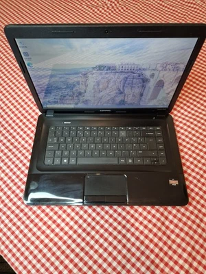 Compaq CQ58 Laptop AMD E1-1200 Radeon HD 1.4GHz 750Gb HDD 6Gb Ram 15,6" Read Des - Image 1 of 4