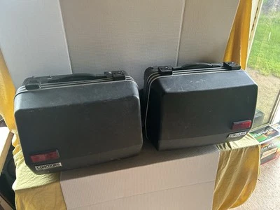 Maletas de equipaje traseras izquierda derecha Kawasaki Concours ZG 1000 Foto 1 de 4