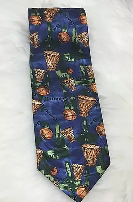Corbata de cuello Beverly Hills/Polo Club~Baloncesto~Azul/Naranja 58" de largo 3 y 15/16" de ancho Foto 1 de 4