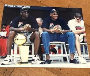 Type 1 1992 Michael Jordan GIANT 16x20 Original Photo RARE Proebsting Signed - Picture 1 of 4