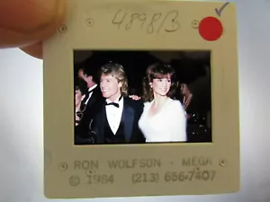 Original Press Photo Slide Negative - Andy Gibb & Victoria Principal - 1984 - Picture 1 of 1