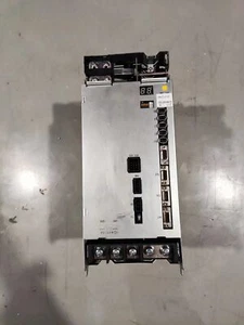 USADO OKUMA MIV22-3-V5 accionamiento por husillo 22kW 5 ejes mecanizado de precisión probado PROMOCIÓN - Imagen 1 de 12