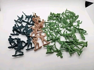 Juguete de plástico vintage soldados del ejército - Imagen 1 de 5