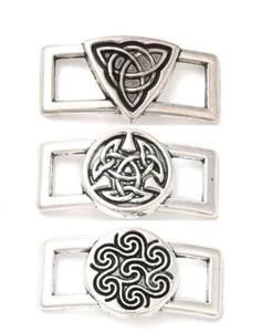 10x Triquetra Triskelion Blumenverbinder Antik Silber 12x24mm Keltische Glieder - Bild 1 von 13