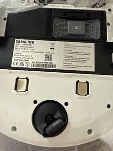 Samsung Jet Bot+ 21.9V Robot Vacuum with Clean Station - Misty White... - Picture 1 of 4