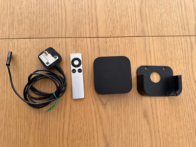 Apple T V  3rd Generation With Remote Control.  A1427.   32 GB capacity - Image 1 of 4